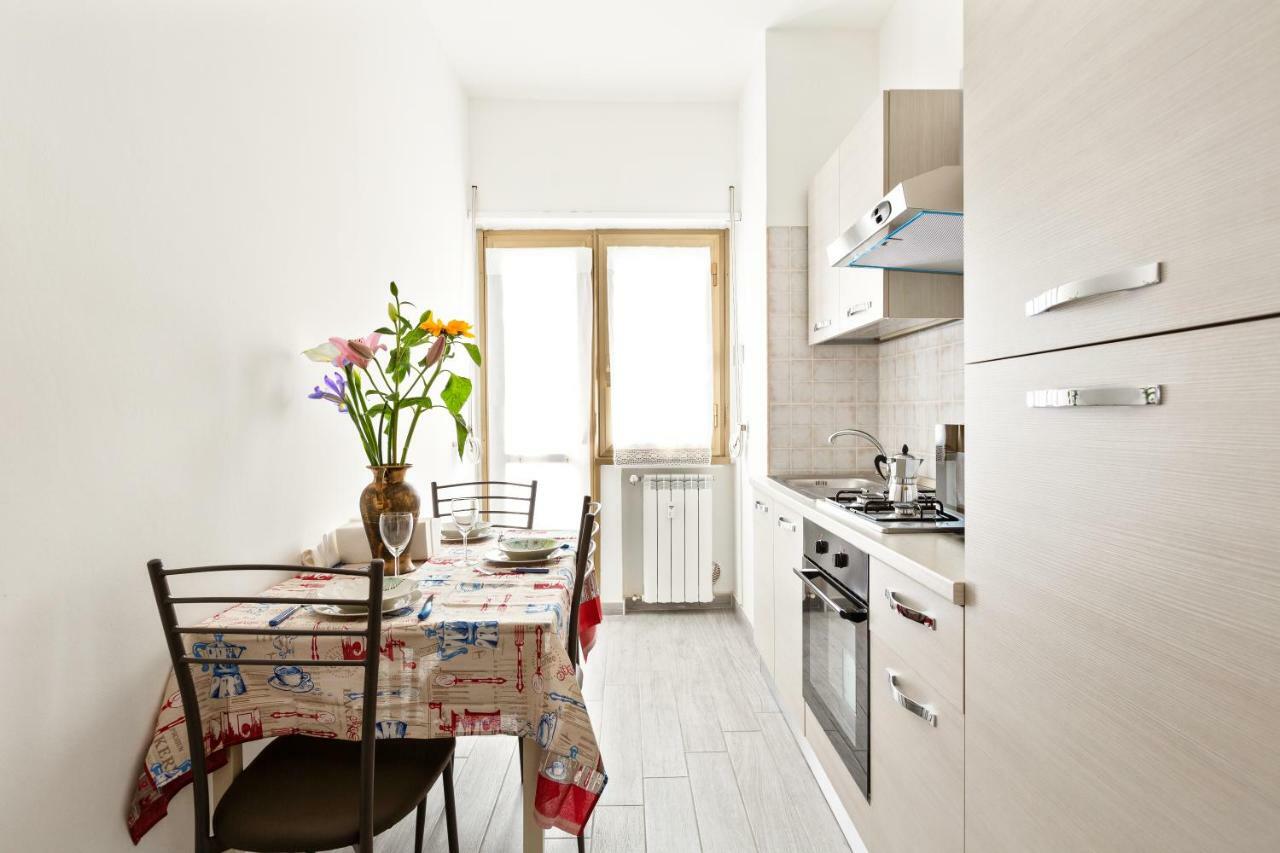 Renewed Balcony Flat With Green Garden Milano Ngoại thất bức ảnh